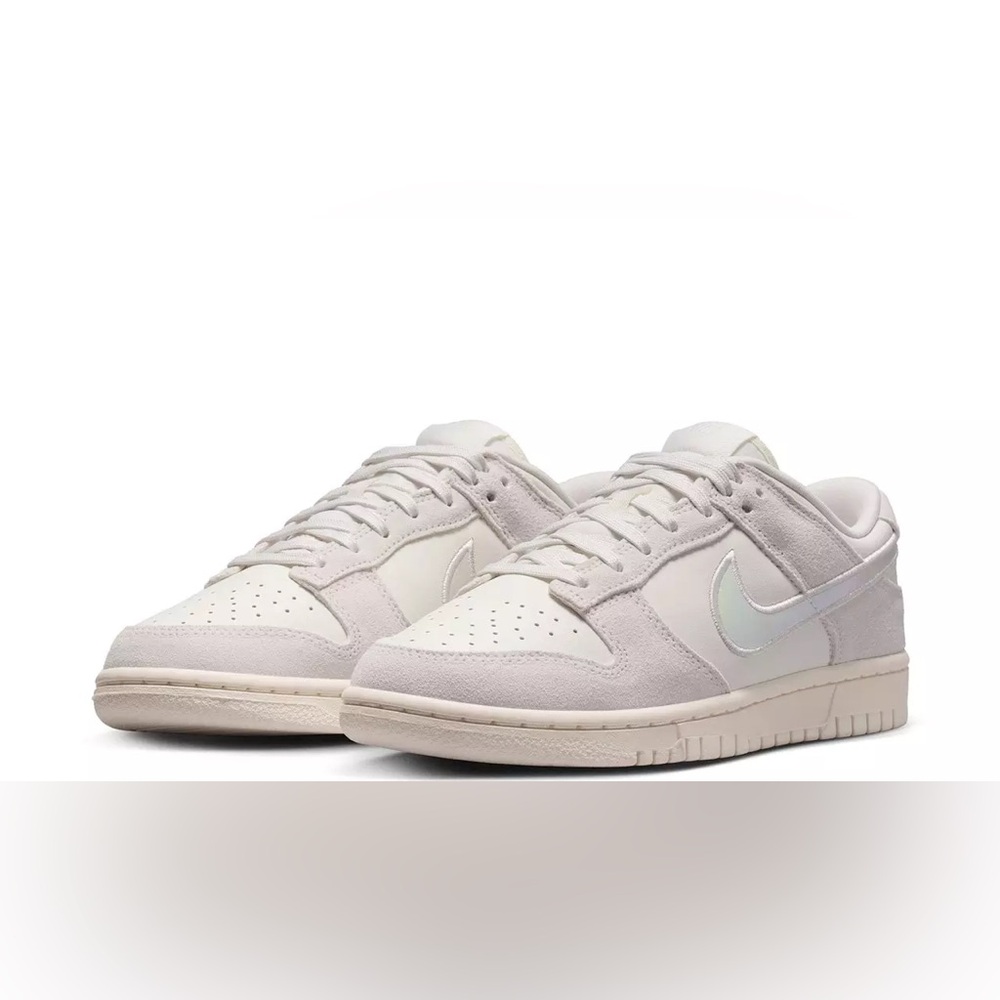 Nike Dunk Low "Iridescent Swoosh" Women's Shoe sz 9 NWT